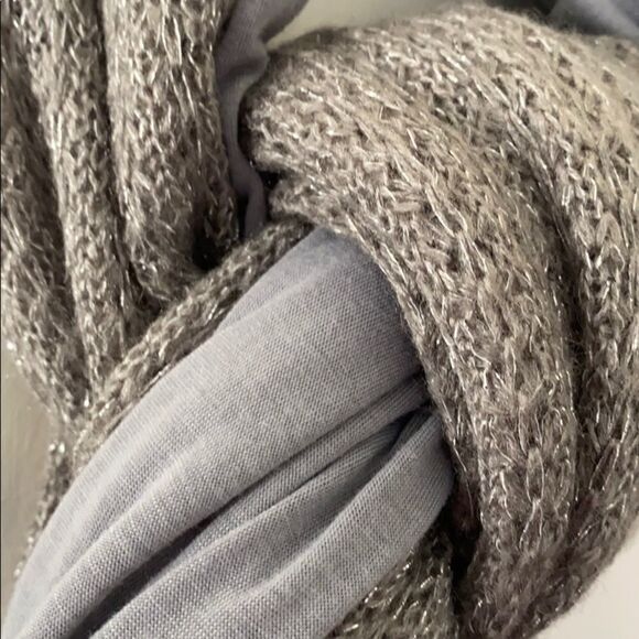 Tahari Gray Knit Scarf - Picture 4 of 6